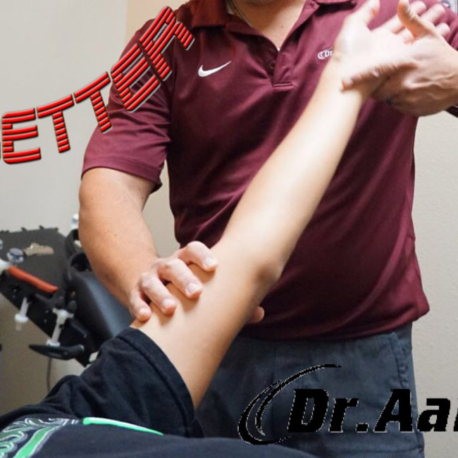 Gentle-Chiropractic-Adjustment-dr-aaron-ayala-camarillo-oxnard-chriropractor-sports-injury-wellness-photos6